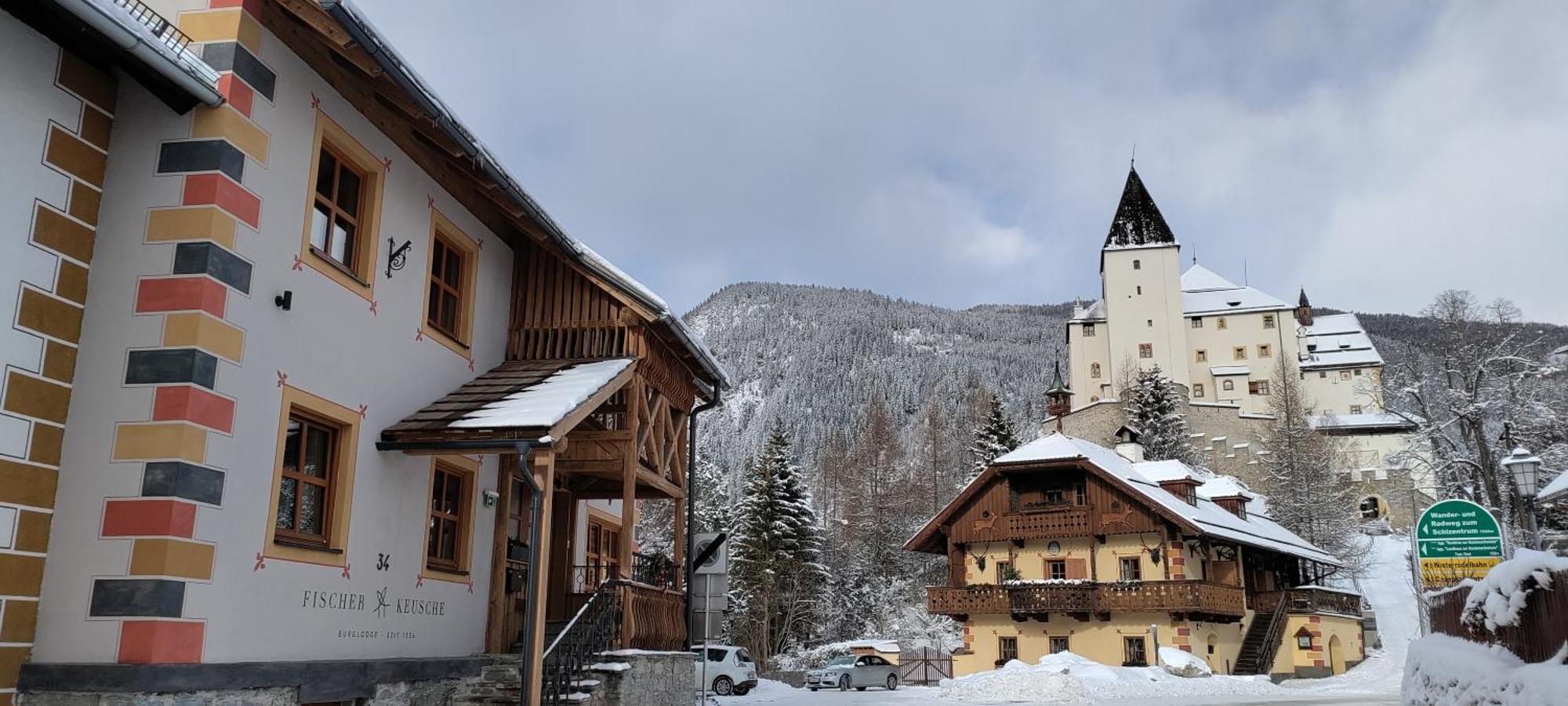 Burglodge Fischerkeusche Mauterndorf  Εξωτερικό φωτογραφία
